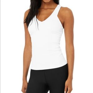 ALO yoga Elevate Tank